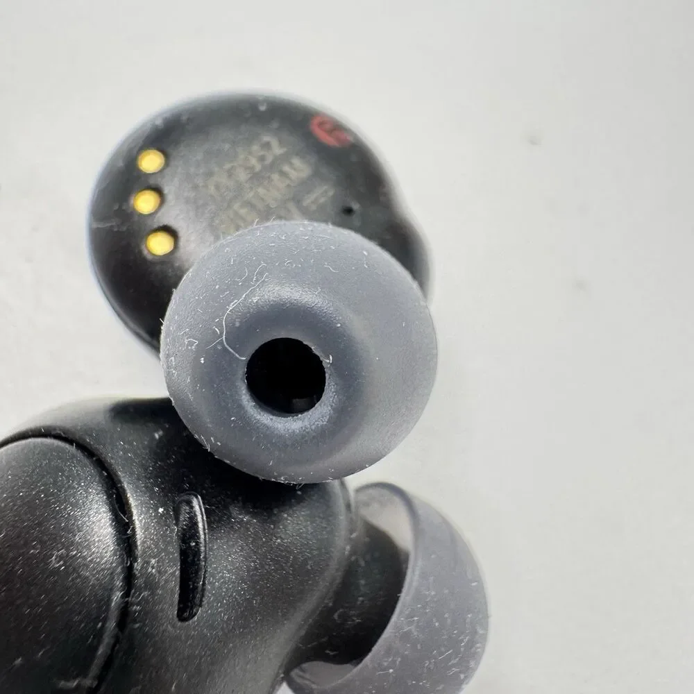 Sony WF-C500 truly wireless in-ear Bluetooth earbuds Model YY2952 Black